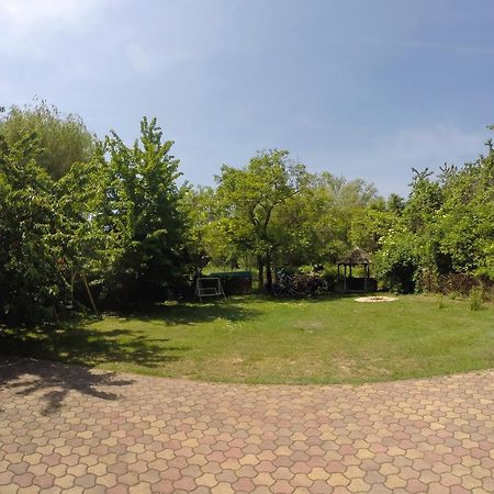Bodza Vendeghaz Hotel Balatonfüred Екстериор снимка