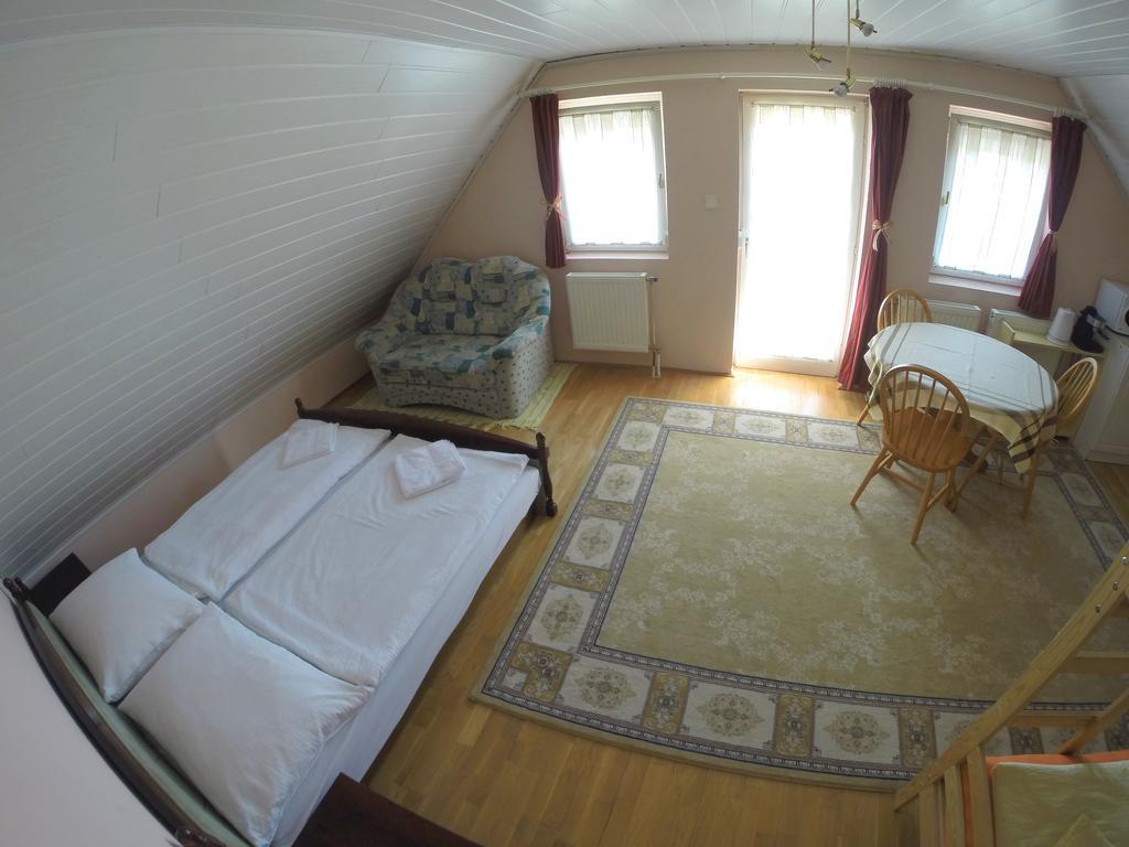 Bodza Vendeghaz Hotel Balatonfüred Екстериор снимка